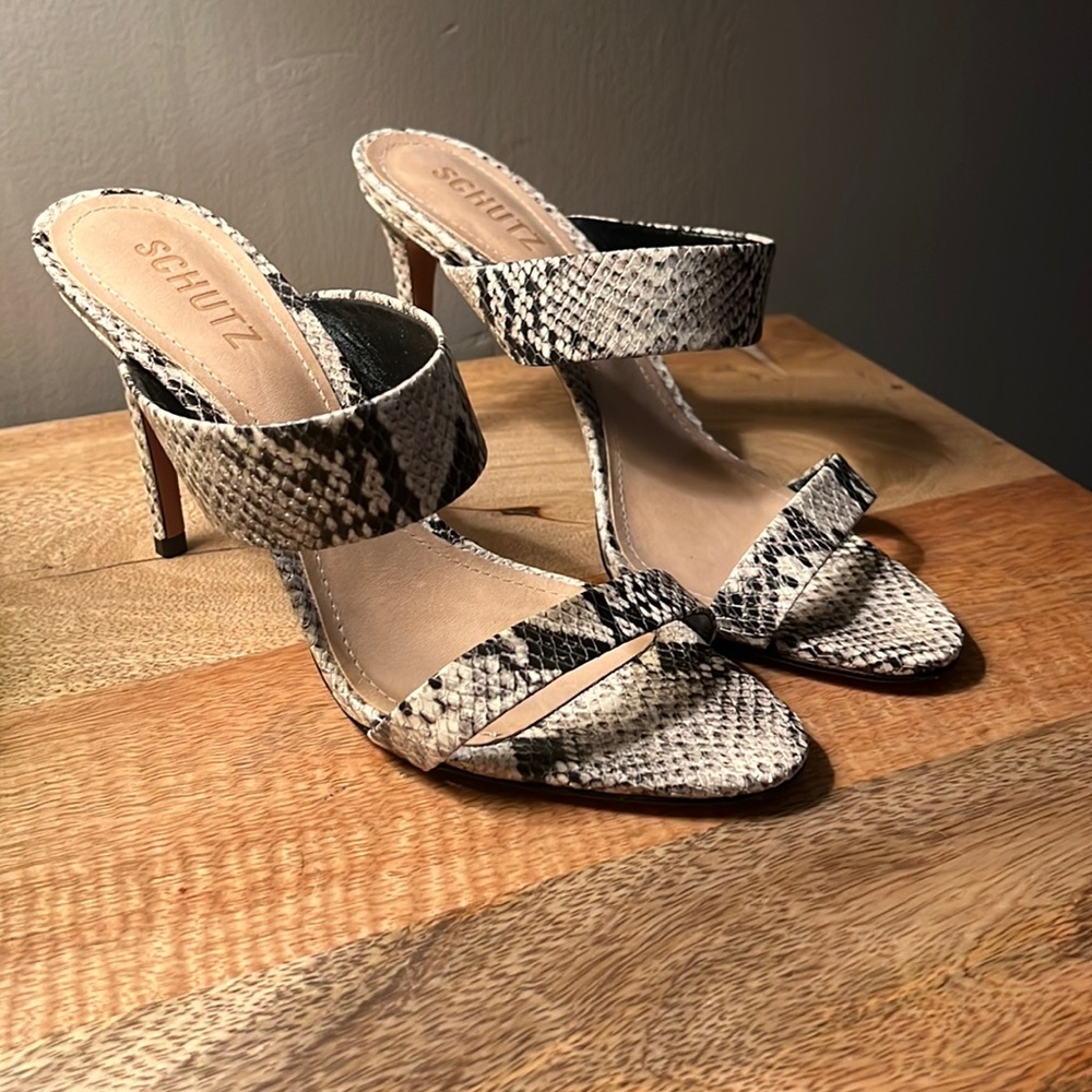 SCHUTZ Snake print leather heels Sz 8